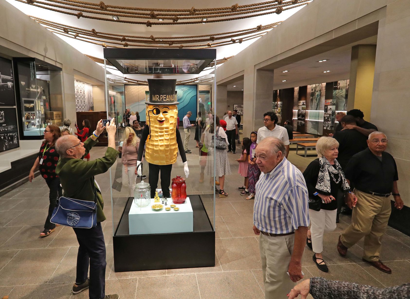 Atlantic City Experience exhibit opened to the public